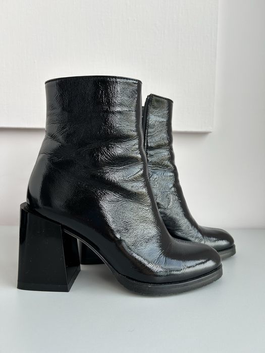 Зимові ботинки, натуральна лакована шкіра, 35,5 розмір