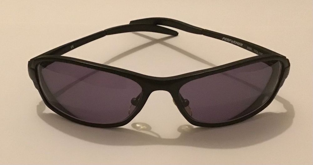 Armação de óculos marca Performer