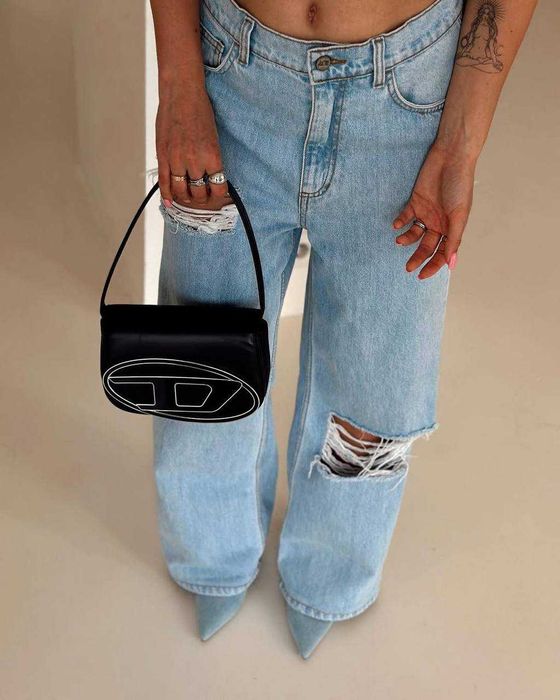 Сумка Diesel від Анни Трінчер