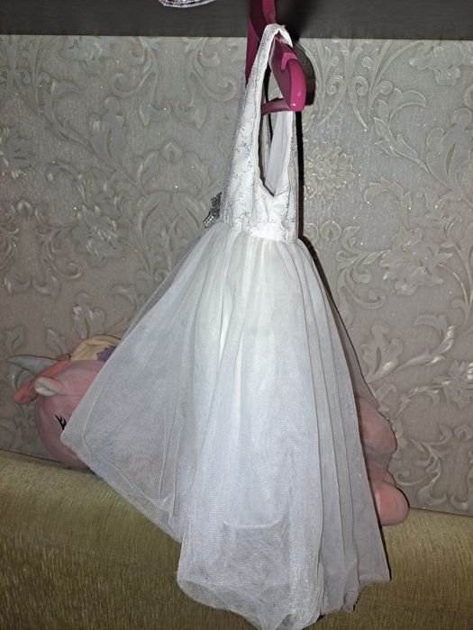 Святкова сукня на 2-3 рочки, новий рік, день народження,  фотосессія