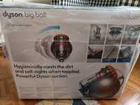 Aspirador Dyson Big Ball Multifloor 2