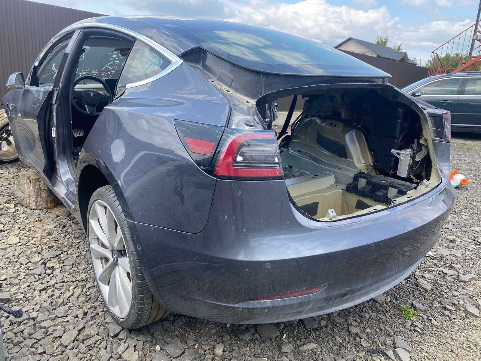 Диск ричаг цапфа Tesla Model 3 Performance