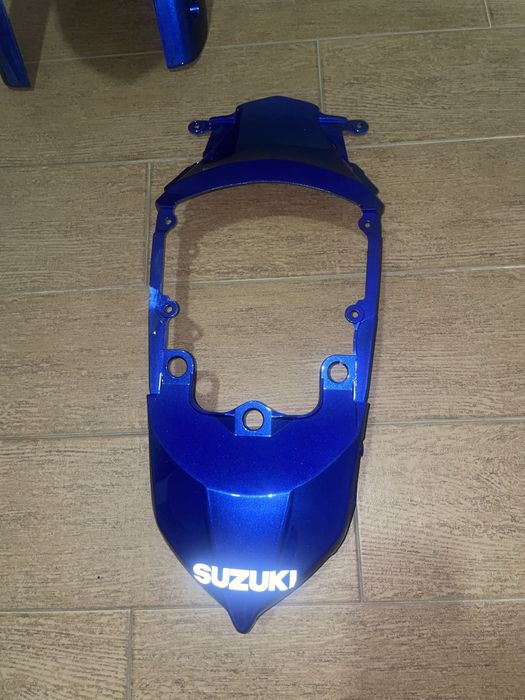 Carenagens gsxr 600 k8-L0 (preço ilustrativo)