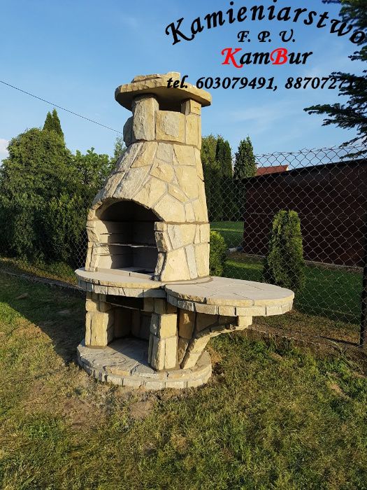 Kominek, grill ogrodowy z kamienia piaskowego (B5)