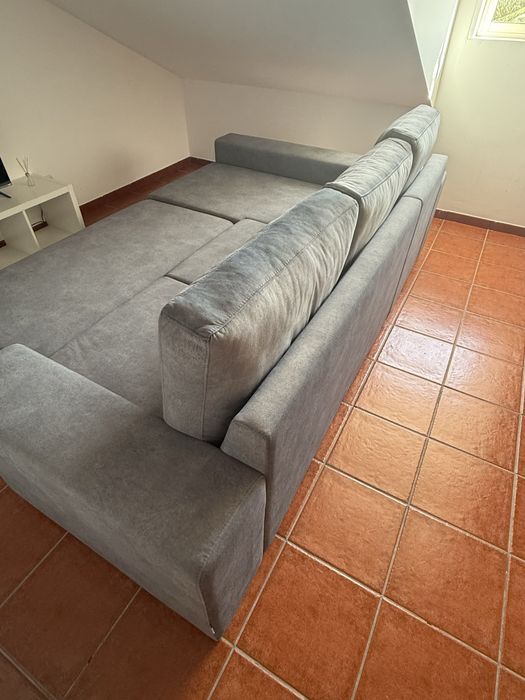 Sofa com chaise longue