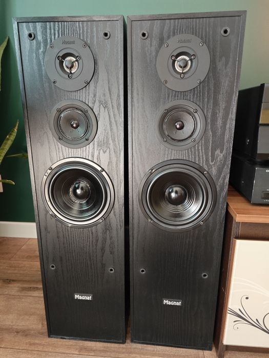 Kino domowe stereo amplituner Onkyo TX-SR607 z kolumnami Magnat