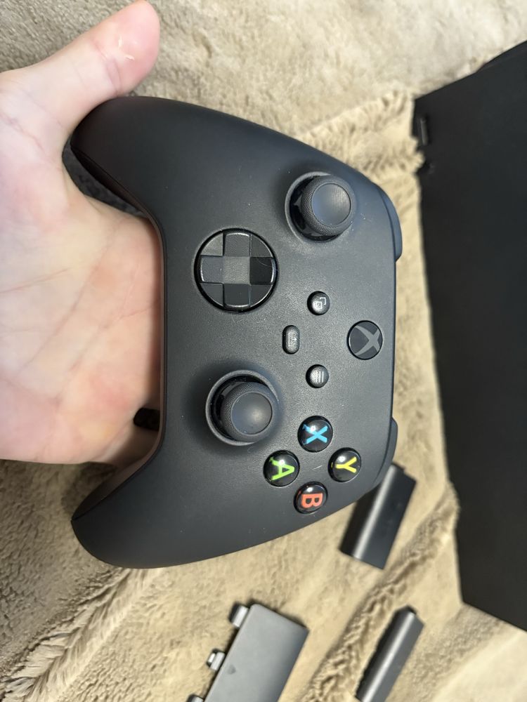 Xbox Series X , Plus gry
