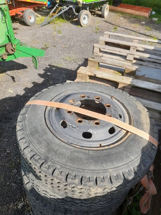 Kola opony 8.25-20. Autosan ifa hl.
