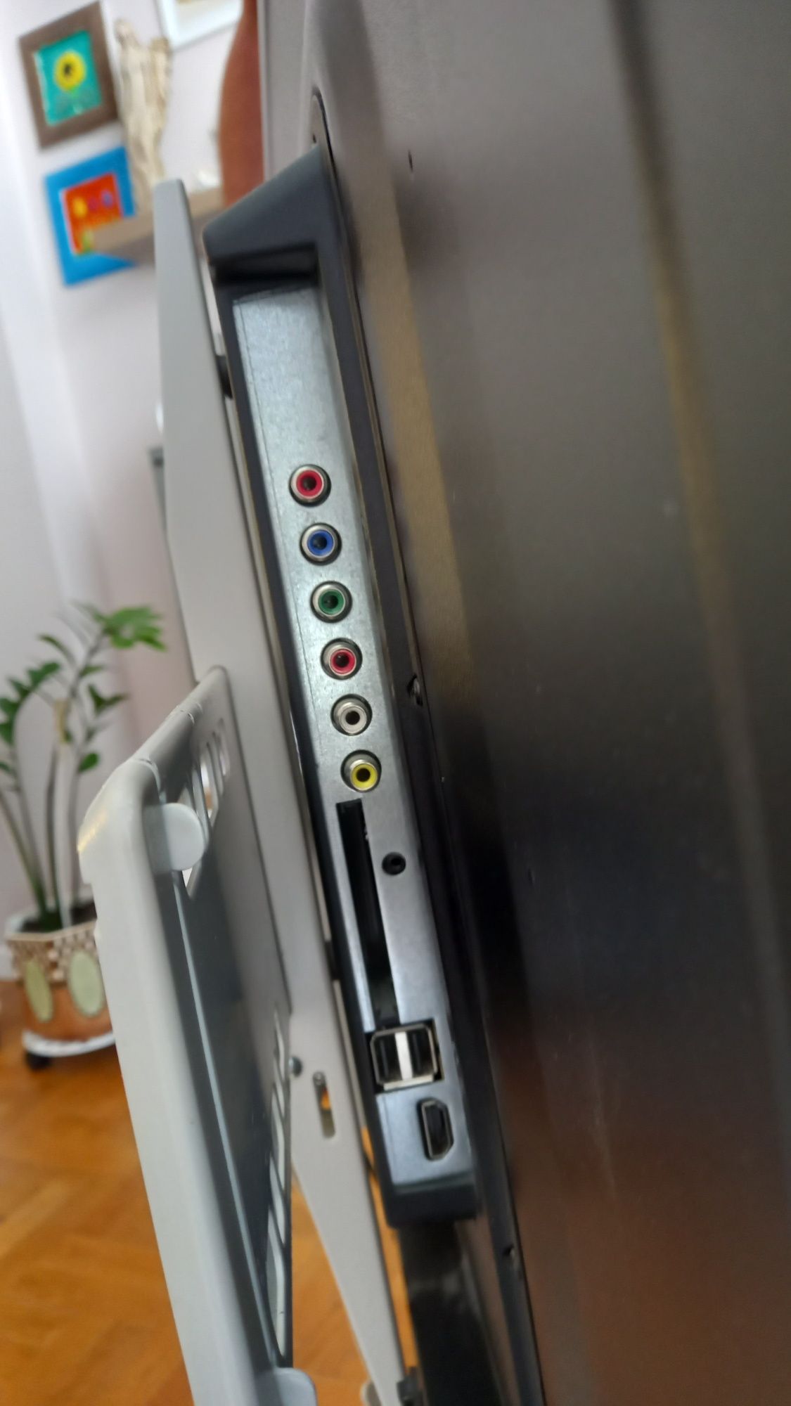 Telewizor LED  blaupunkt 49