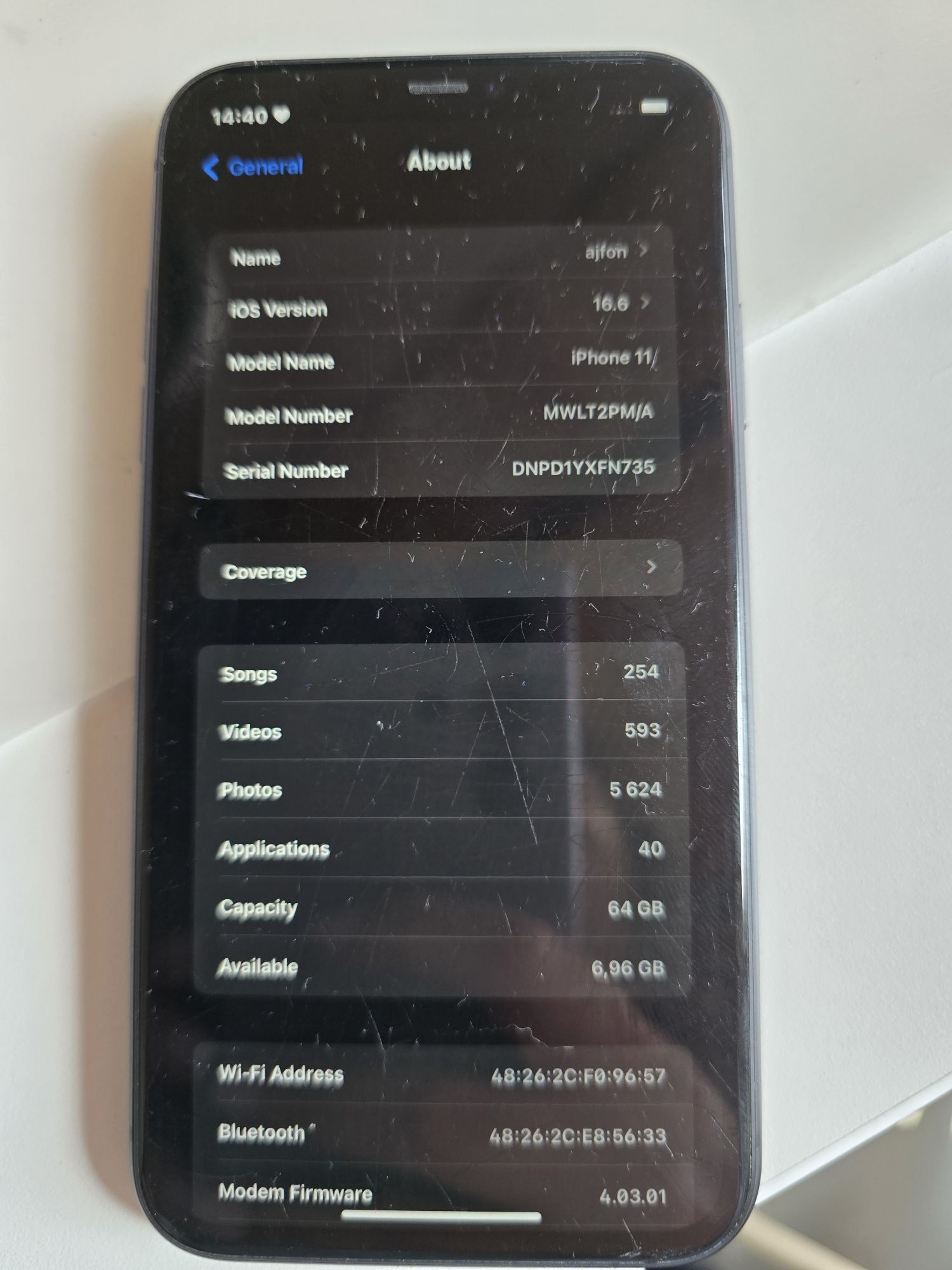 Telefon iPhone 11, 64GB