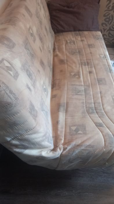 Продам диван- кровать б/у - самовывоз