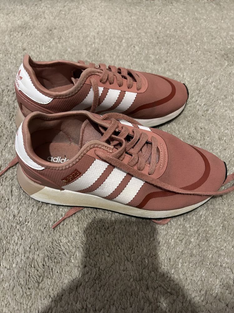 TENIS Adidas Rosa em óptimo estado