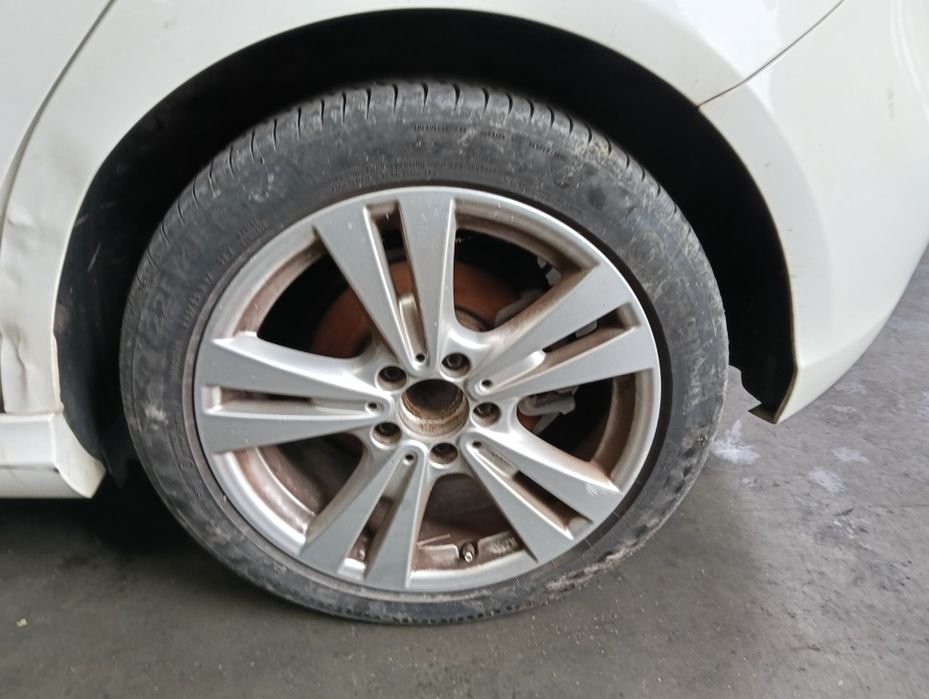 Mercedes A 180 W176 Display ecrã original anos 2012/13/14/15/16/17/18/