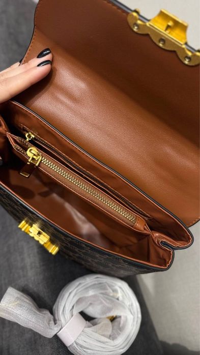 Сумочка жіноча шкіряна