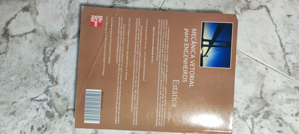 Mecânica Vetorial para Engenheiros