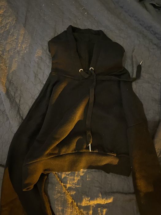 camisolas de lã vintage e sweats