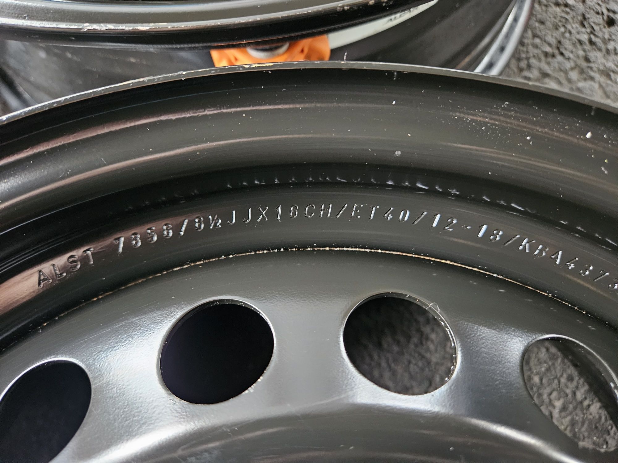 Felgi Stalowe Nissan Qashqai z Czujnikami 16 Cali 5x114.3 6.5J16 ET40