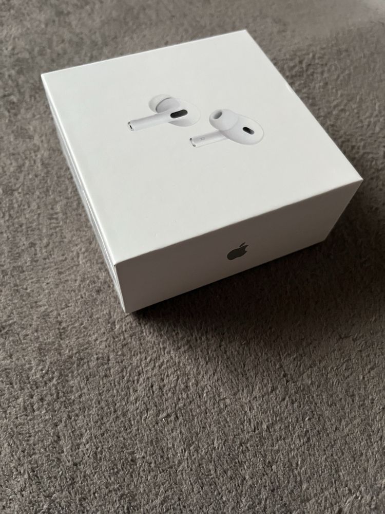 AirPods Pro 2.