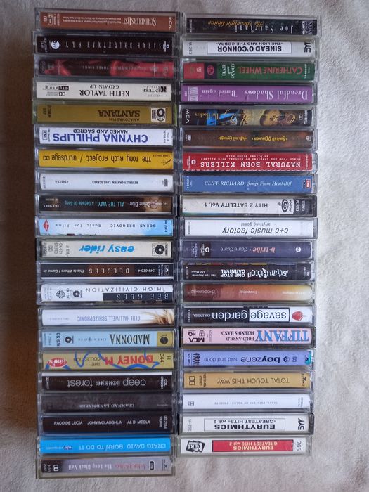 Kaseta magnetofonowa-muzyka zagraniczna