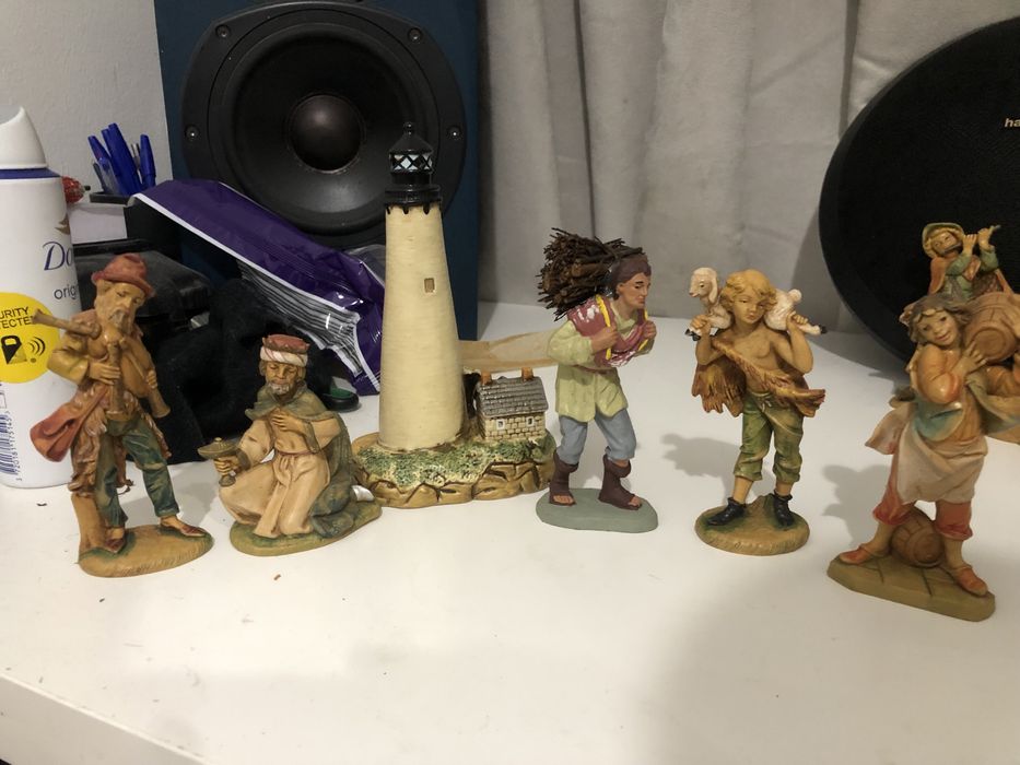 estatuetas para coleção e beleza