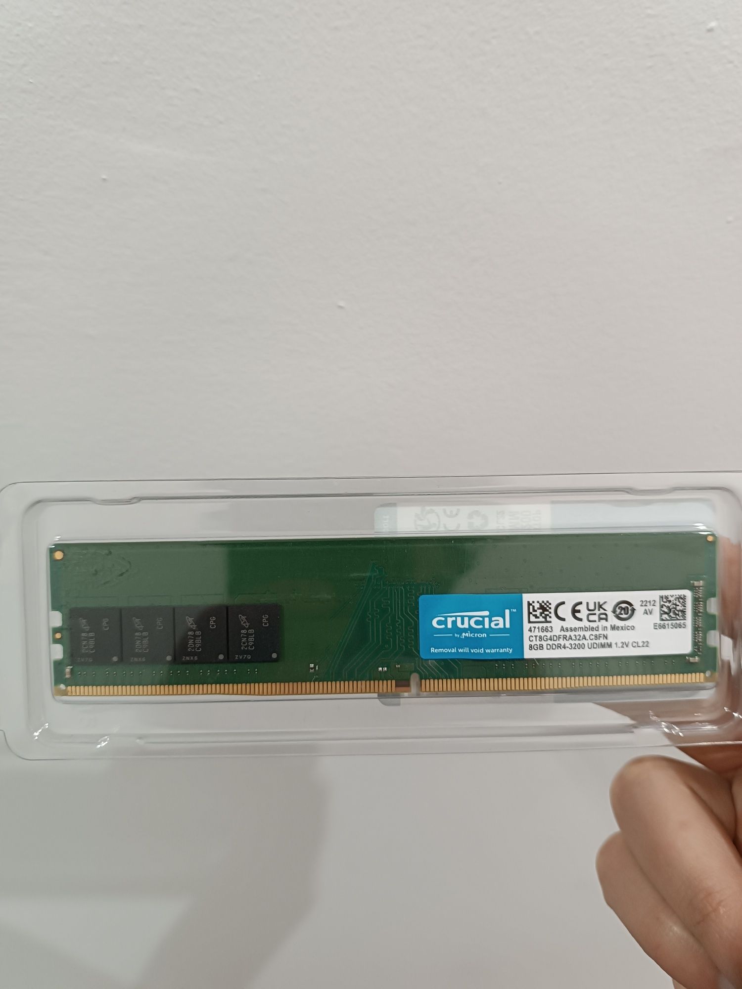 Memória RAM Crucial 8Gb 3200MHz DDR4