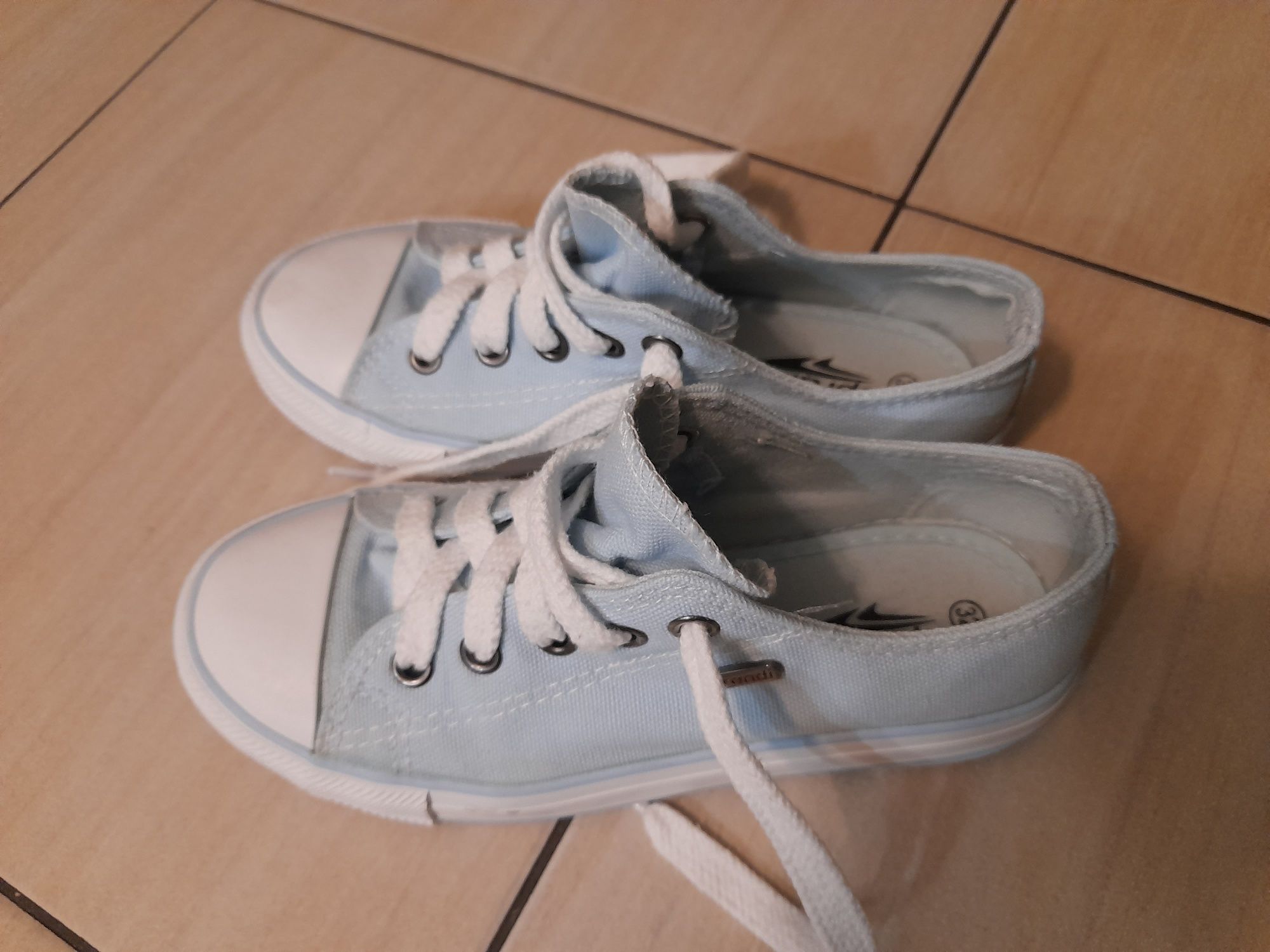 Buty  Sprandi 32