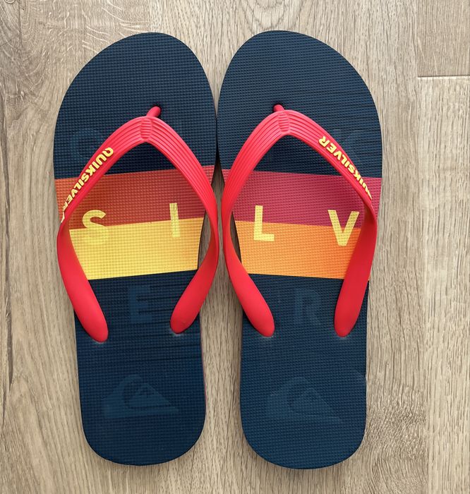 Japonki, klapki, laczki Quiksilver rozmiar 43/44 granatowe