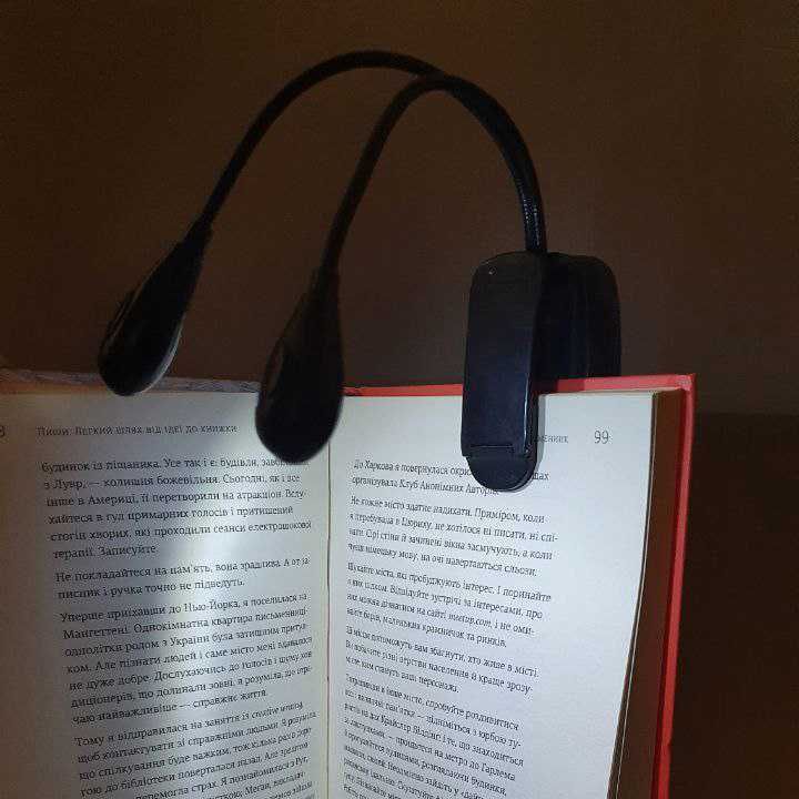 LED мини лампа Light светильник на прищепке клипсе для чтения книг