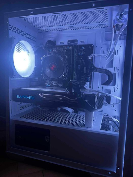 Komputer Gamingowy I5 RX580 8GB 16GB RAM SSD+HDD 700W