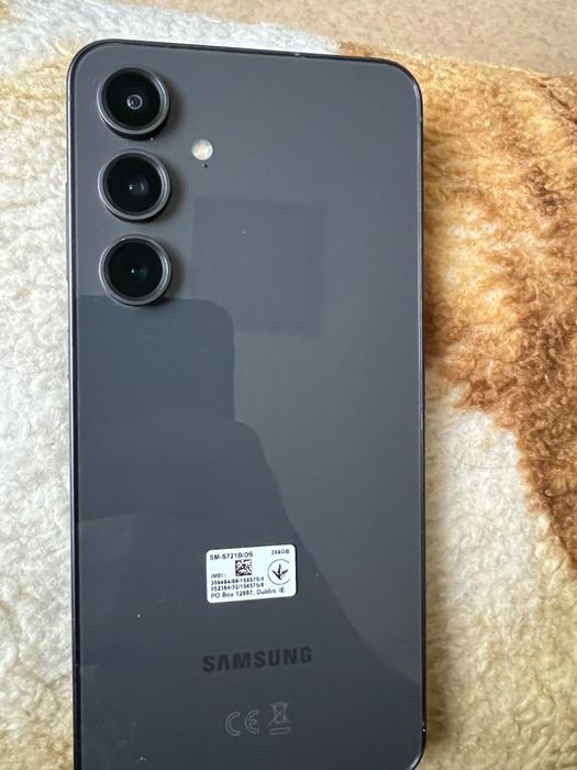 Продам телефон Samsung Galaxy s 24fe