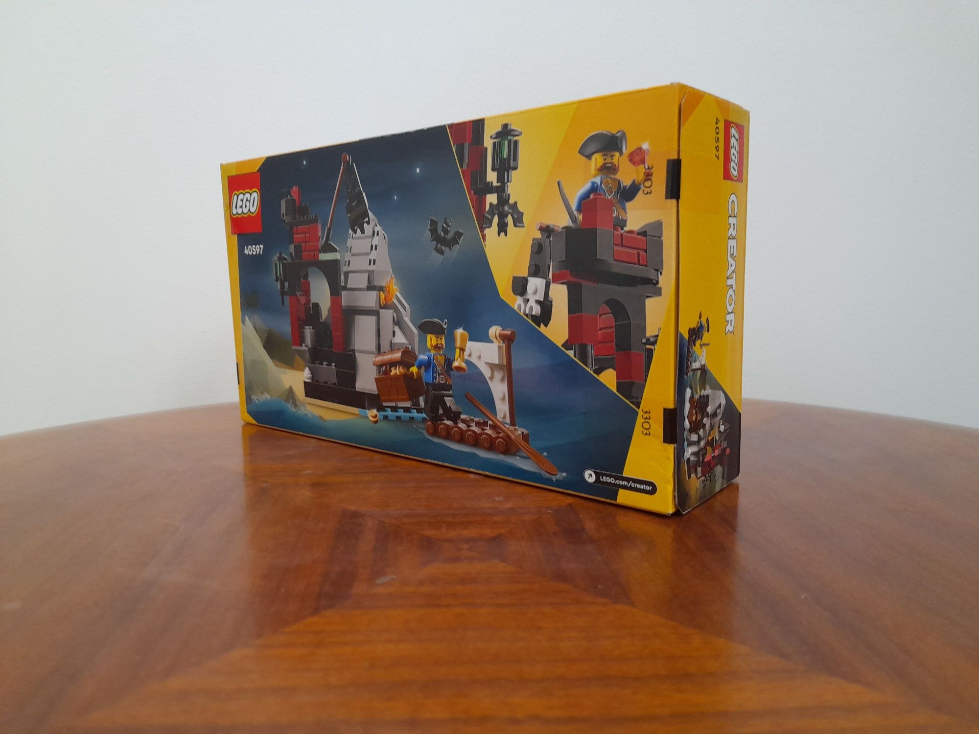 Lego NOVO GWP 40597 "Scary Pirate Island"
