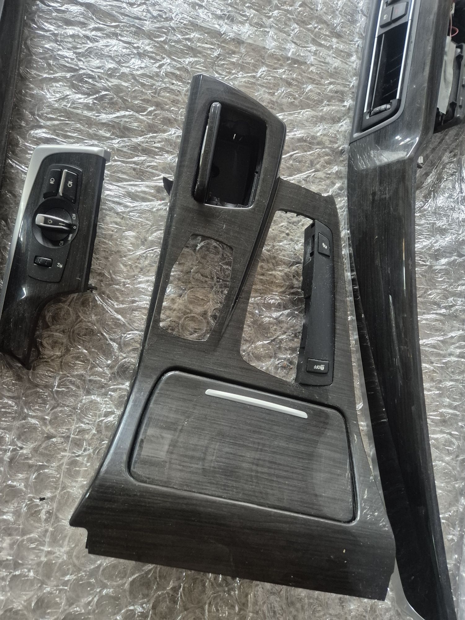 Listwy ozdobne dekory Bmw F10 F11