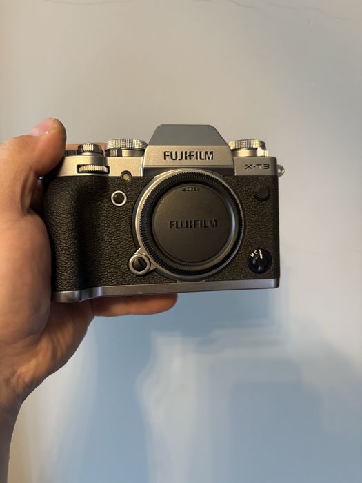 FujiFilm X-T3 body