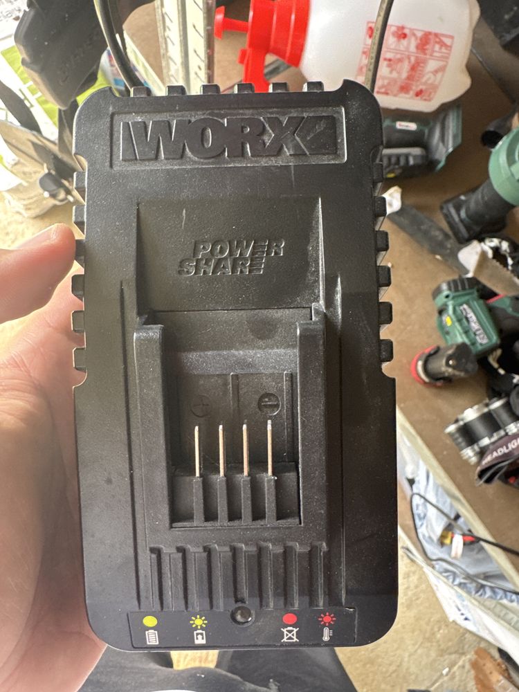 Podkaszarka WORX WG163E + Akumulator i ladowarka