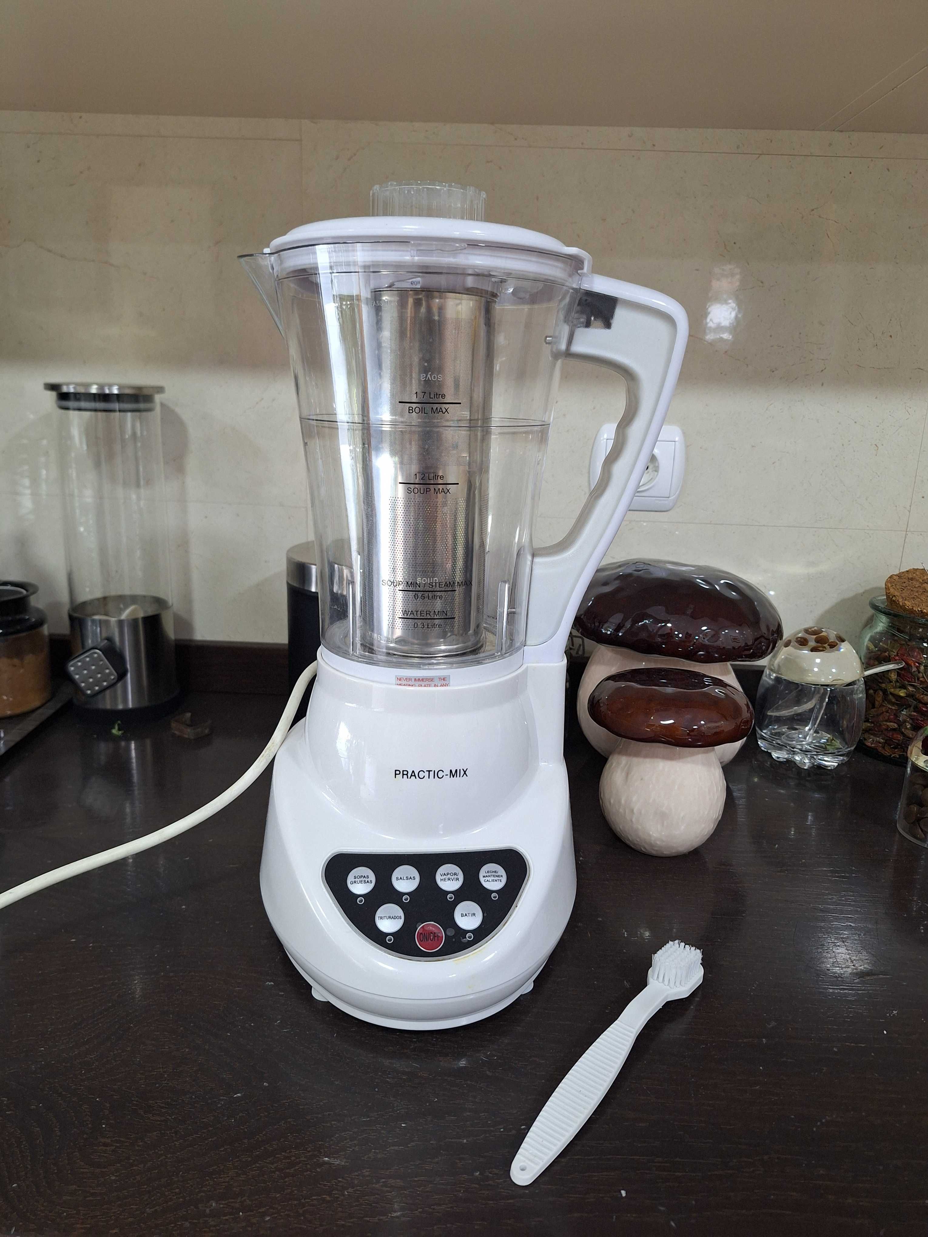 Liquidificadora Nova