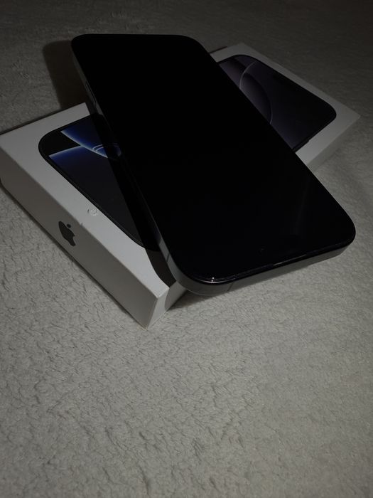 iPhone 16 Pro Max 256 GB Komplet + 2 etui gratis! DO NEGOCJACJI