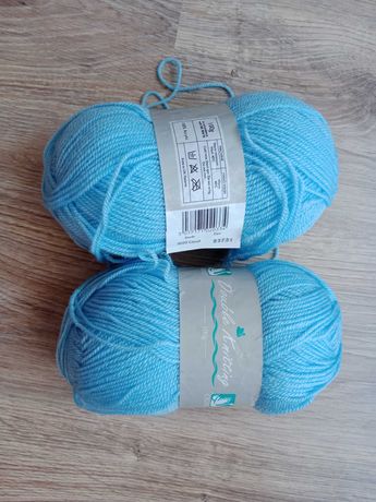 niebieska motek 100 gr akryl wełna włóczka