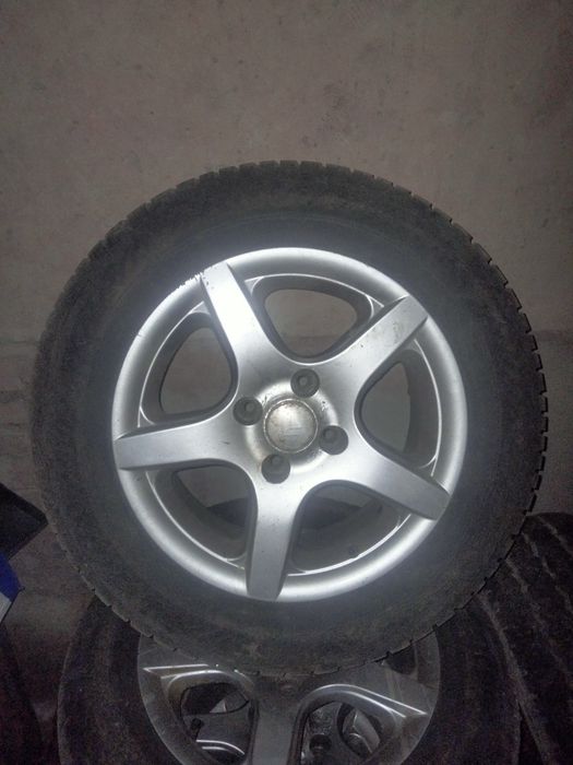 Колеса в зборі 195/65/15 зимові