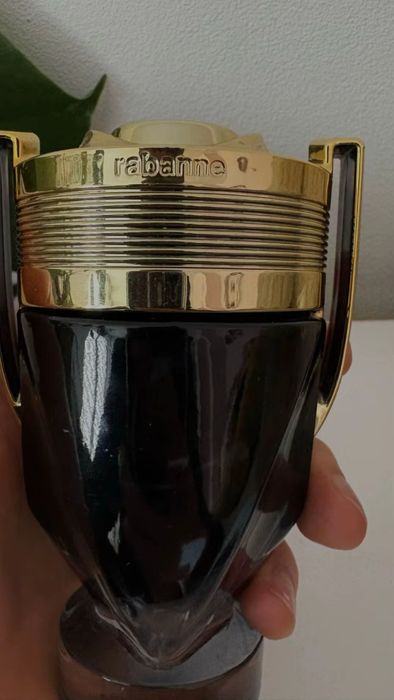 Perfuma Paco Rabanne invictus Parfum