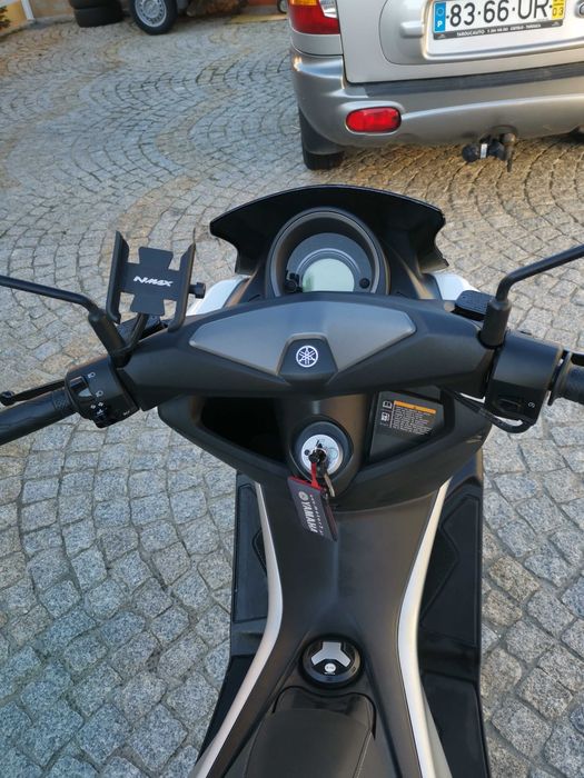 NMAX 125 Como nova