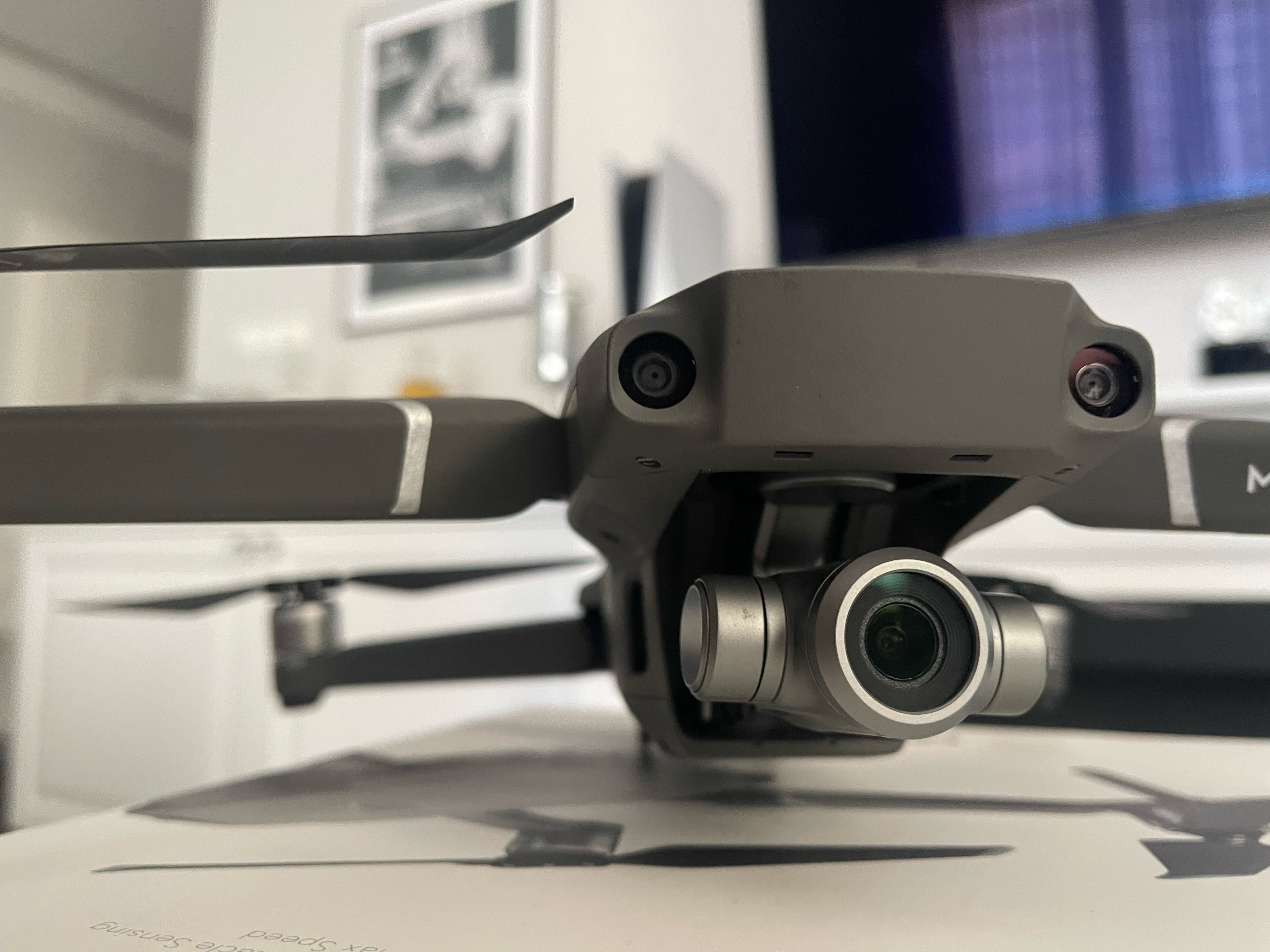DJI MAVIC 2 ZOOM + Fly More Combo + dodatki