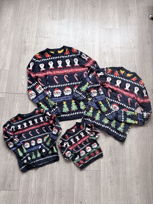 Новорічні светри для сімейної фотосесії family look