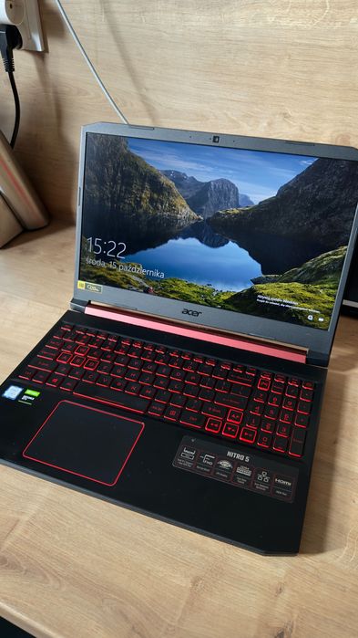 Laptop gamingowy Acer Nitro 5 AN515-54, 512 ssd DDR4, 16gb RAM