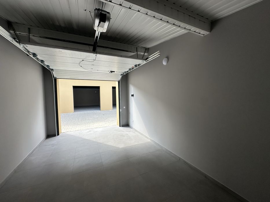 Продам гараж по вул. Чорновола 94