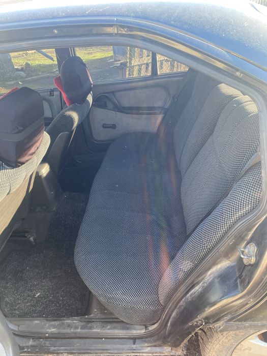 продається молода поїхали