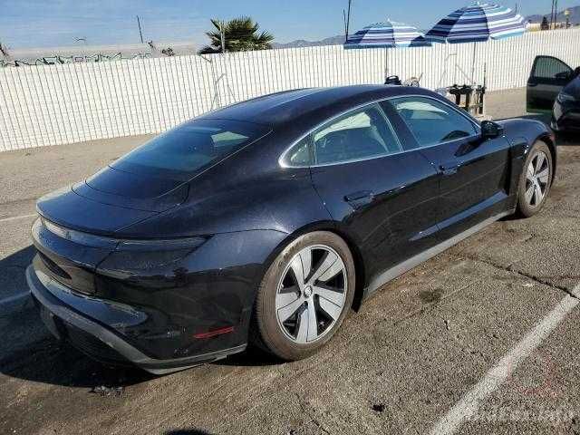 Разборка Porsche Taycan 4S GTS Turbo бампер фара капот крыло дверь