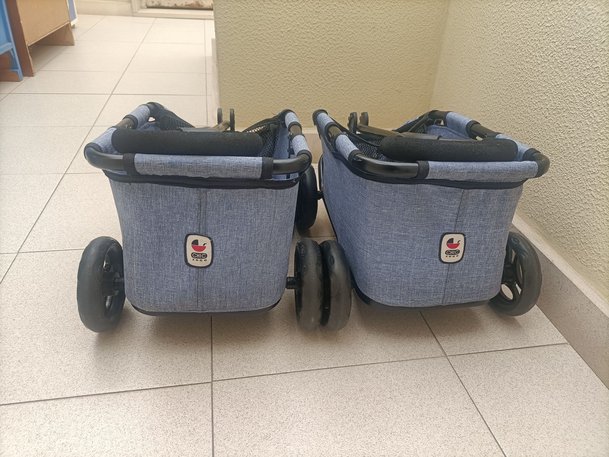 Carrinhos de brinquedo