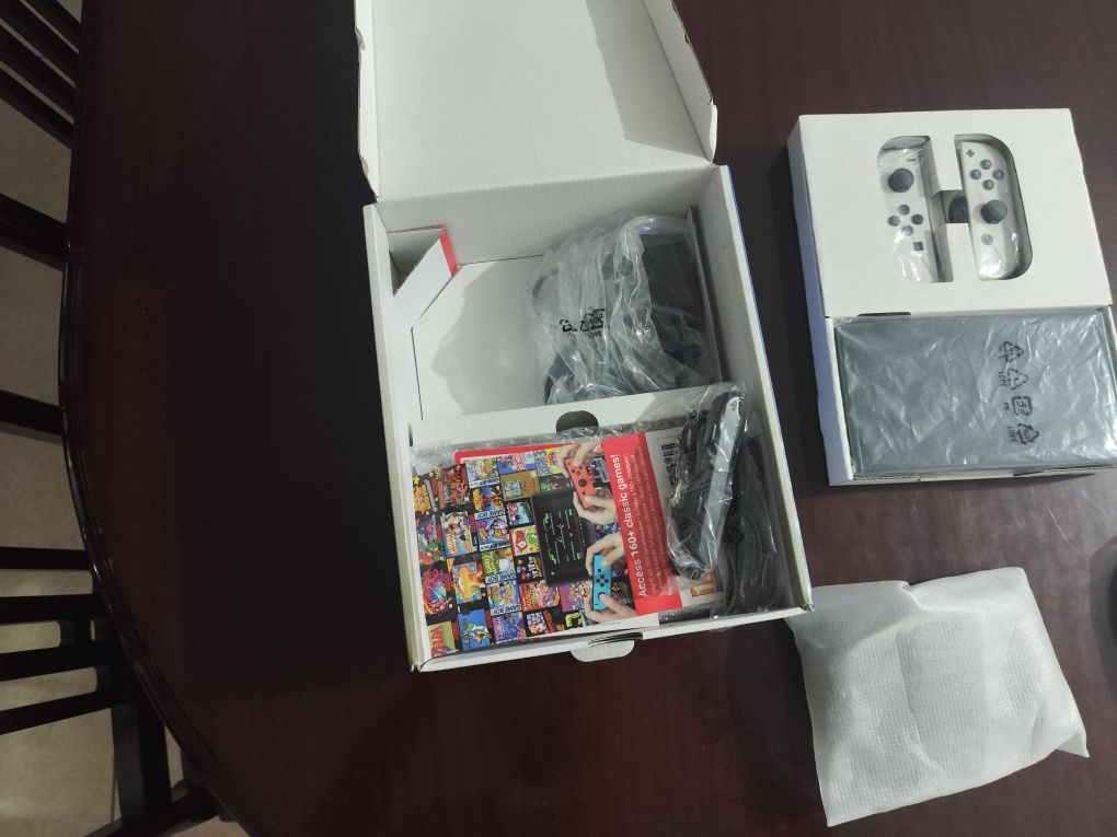 Nintendo switch OLED (como nova)