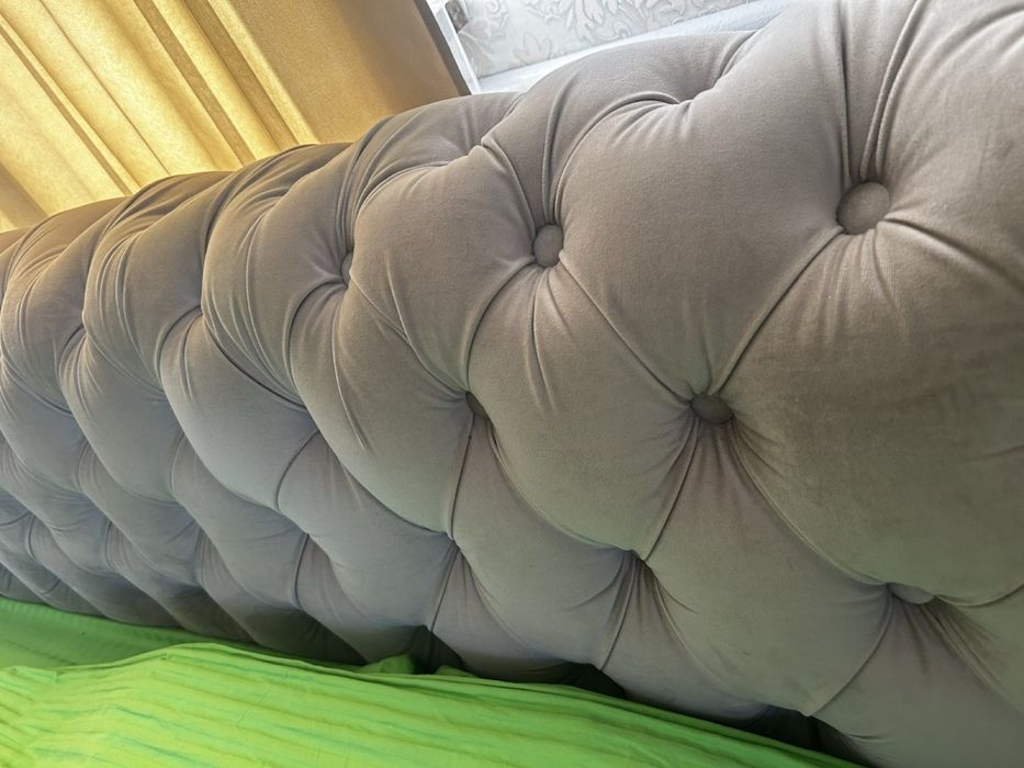 Ліжко двухспальне