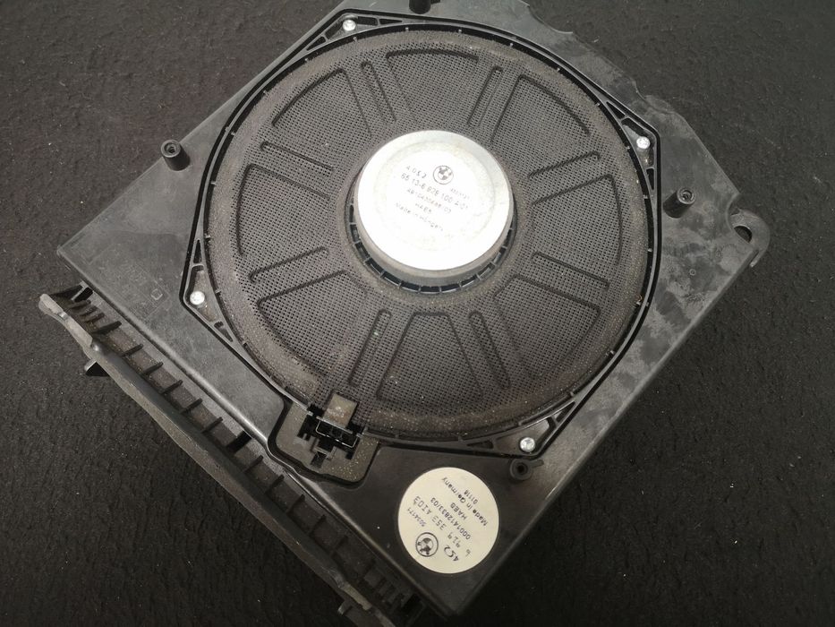 Coluna de som SUBWOOFER esquerdo bmw5 e60 e61 2003-2009